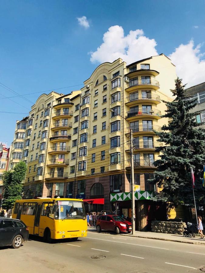 Apartaments Sichovyh Strilciv 68A Ivano-Frankivsk Exterior foto