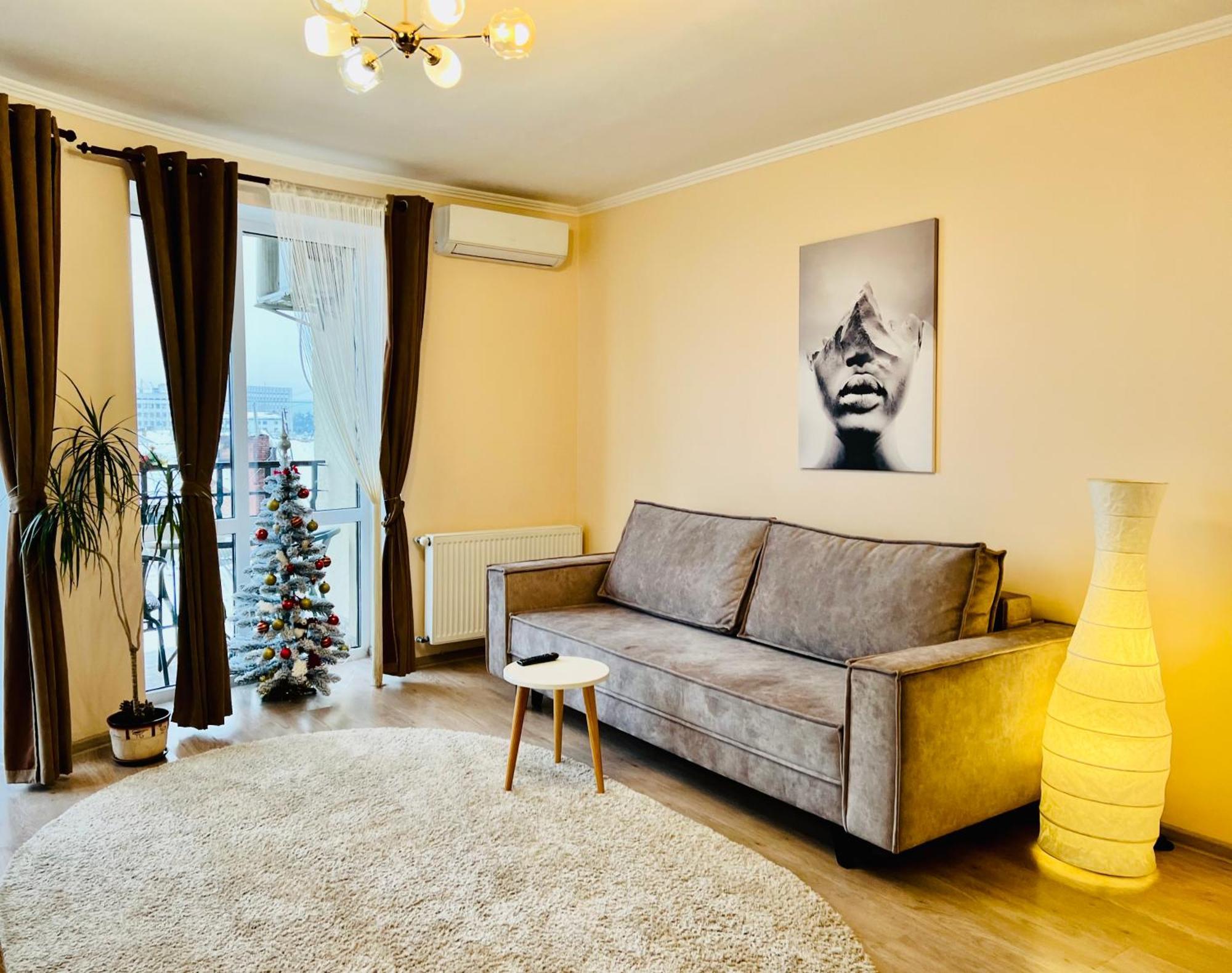 Apartaments Sichovyh Strilciv 68A Ivano-Frankivsk Exterior foto